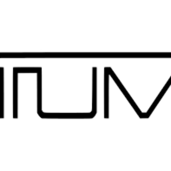 NEW WITH TAGS | TUMI Microtech Water-Resistant Performance Jacket - Picture 6 of 6